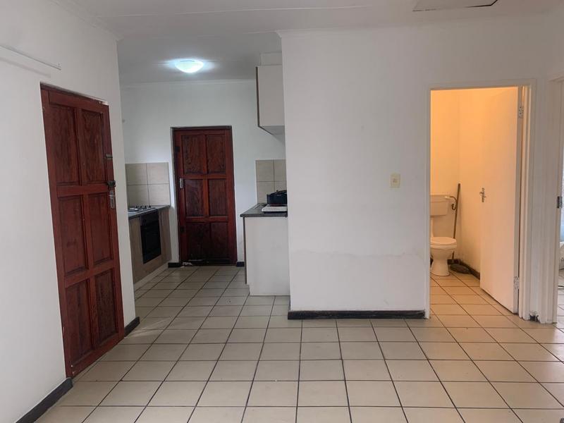 2 Bedroom Property for Sale in Delft Western Cape